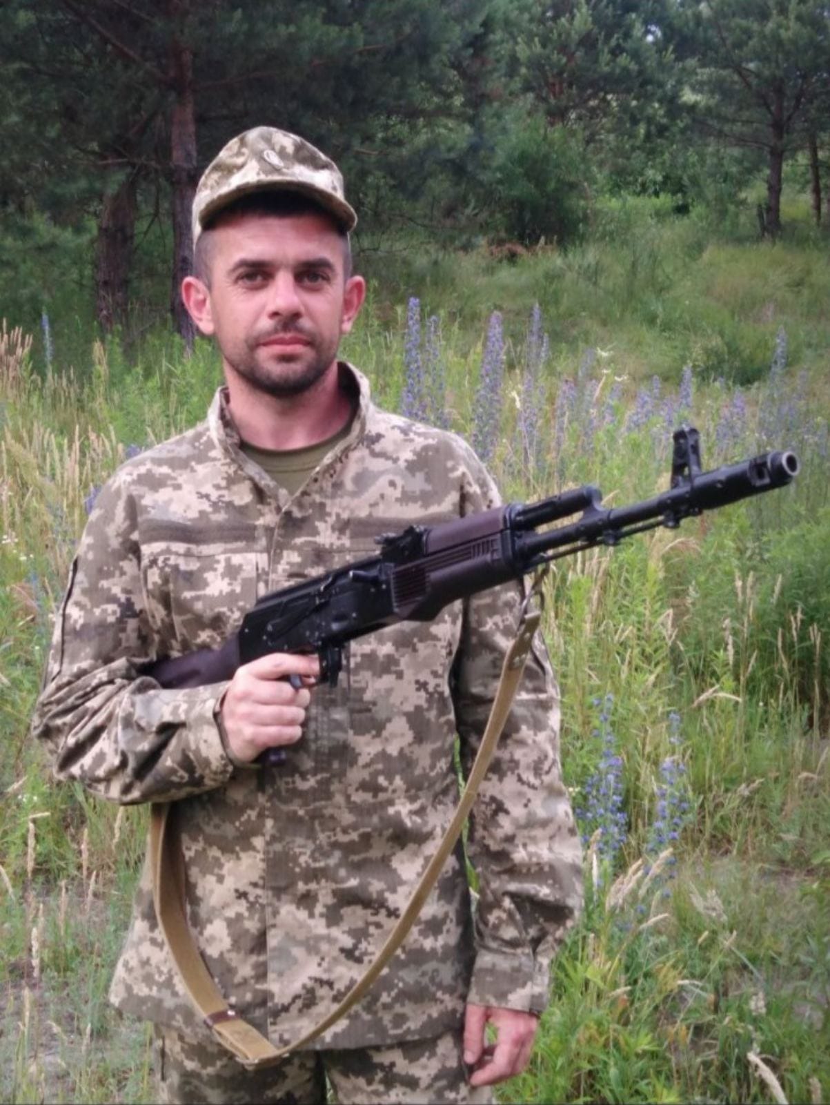 Захищаючи Україну на фронті загинув 38-річний воїн з села Петриків Тарас Міщук