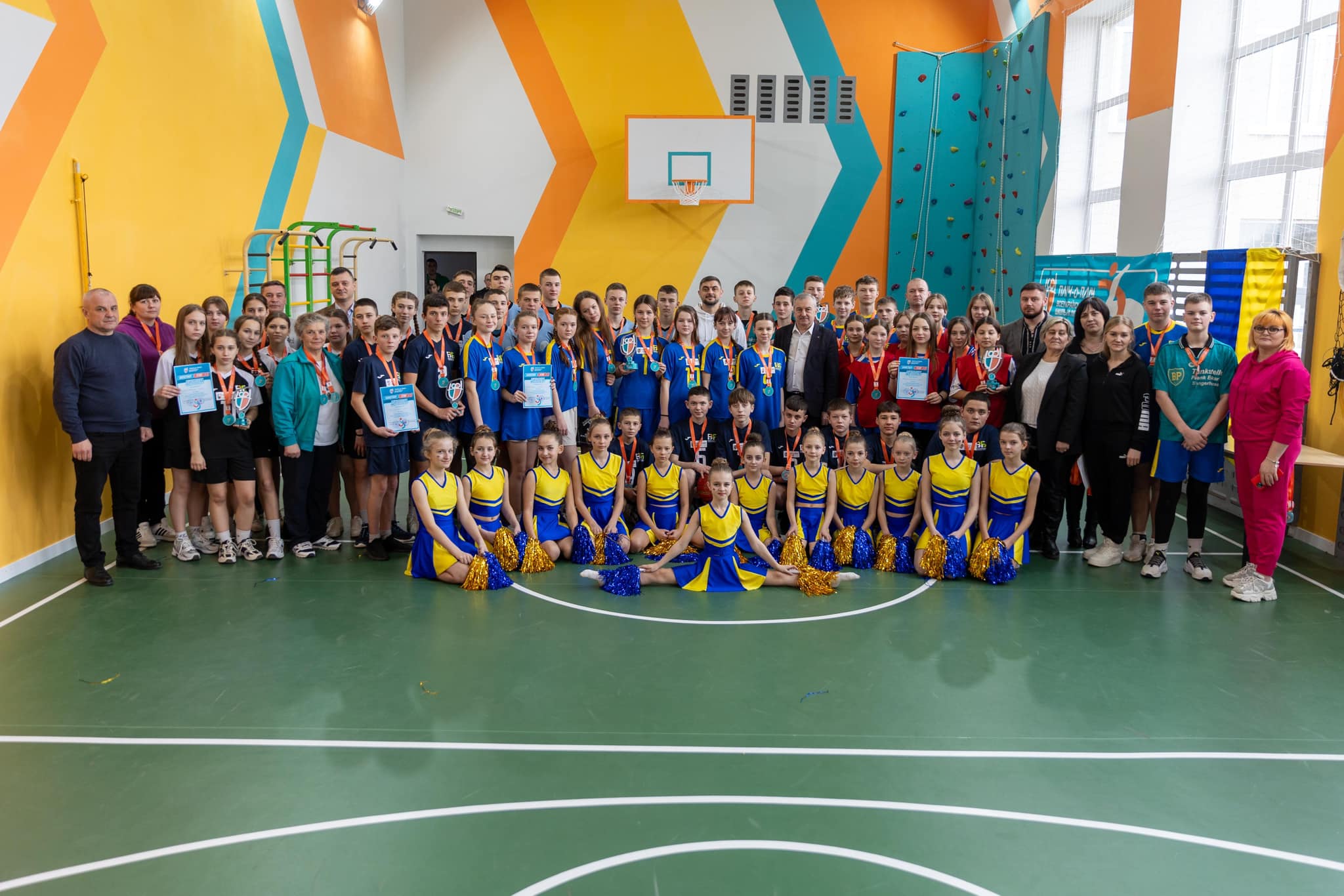 В Мишковицькому ліцеї провели змагання з баскетболу