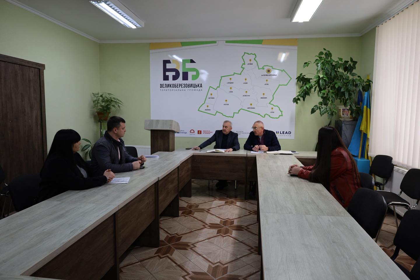 Відбулося засідання робочої групи щодо відновлення будівництва школи у Великій Березовиці