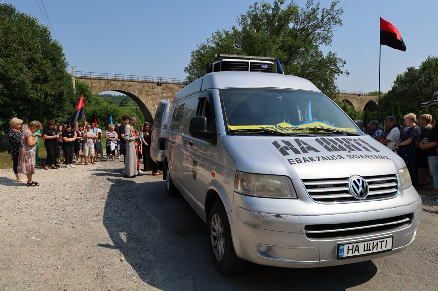 У Буцневі зустріли 35-річного полеглого захисника Сергія Дмитришина
